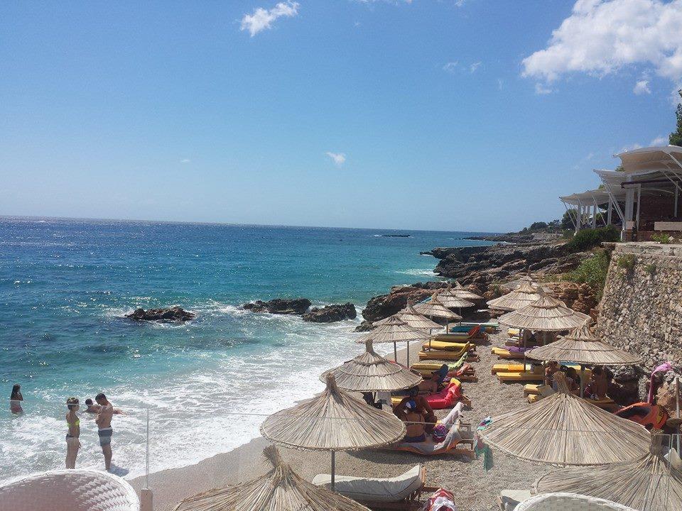 Guesthouse Riviera "Xh&M" Dhërmi Dış mekan fotoğraf